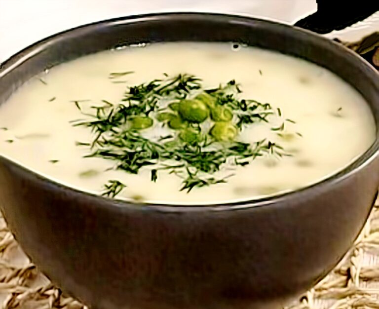 GREEN PEA SOUP WITH ARTICHOKES – ENGINARLI BEZELYE CORBASI
