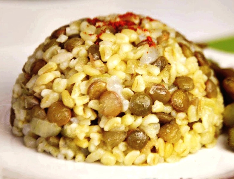 BULGUR PILAF WITH GREEN LENTILS – MERCIMEKLI BULGUR PILAVI