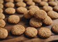 turkish sesame seed cookies